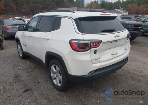 2021 Jeep Compass Latitude 4X4 from USA, damaged, VIN 3C4NJDBB3MT569703
